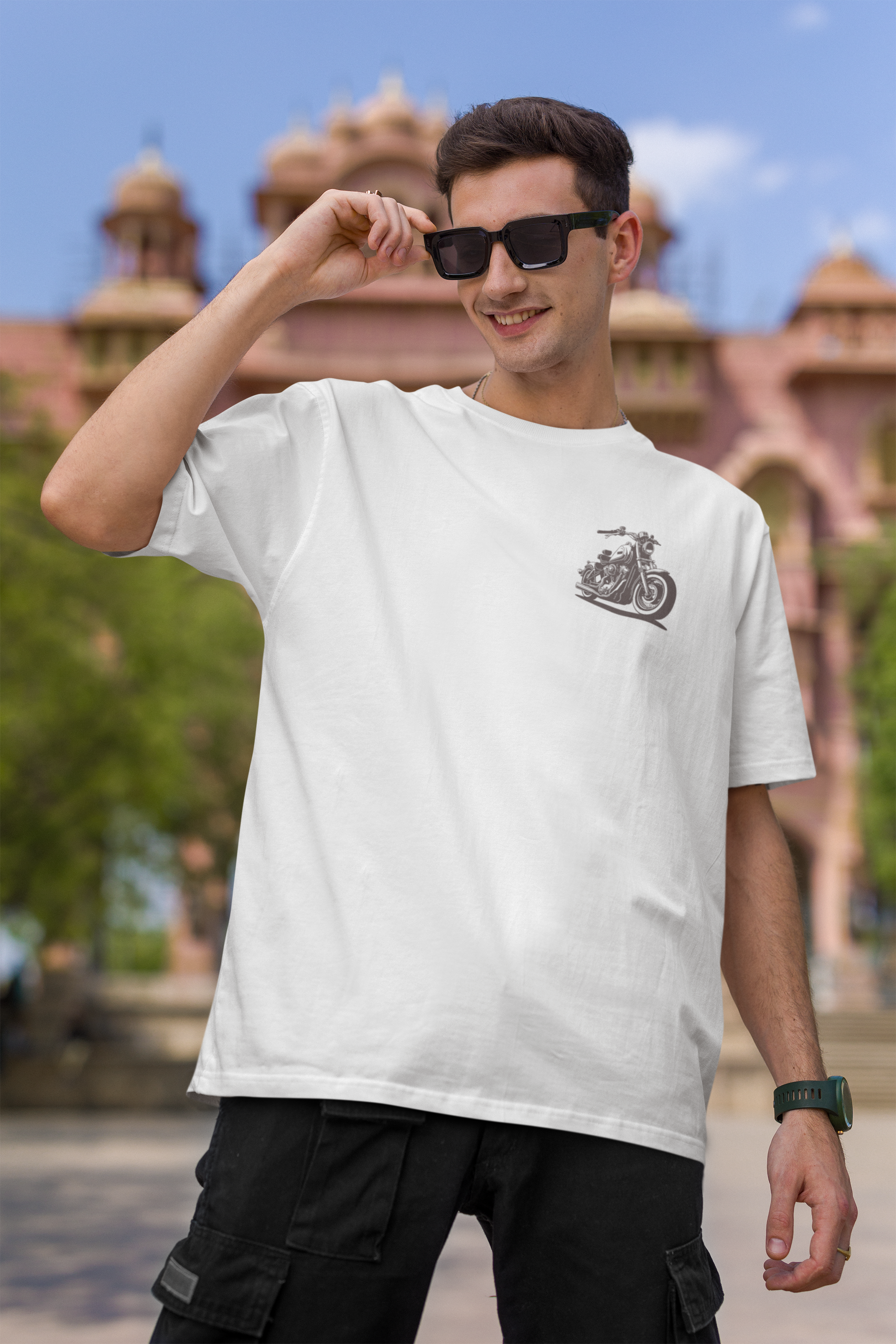 Rediscover Freedom. Ride Classic - Unisex Oversized T-Shirt